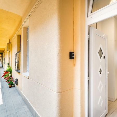 Fleur Creme Apartment บูดาเปสต์ ภายนอก รูปภาพ