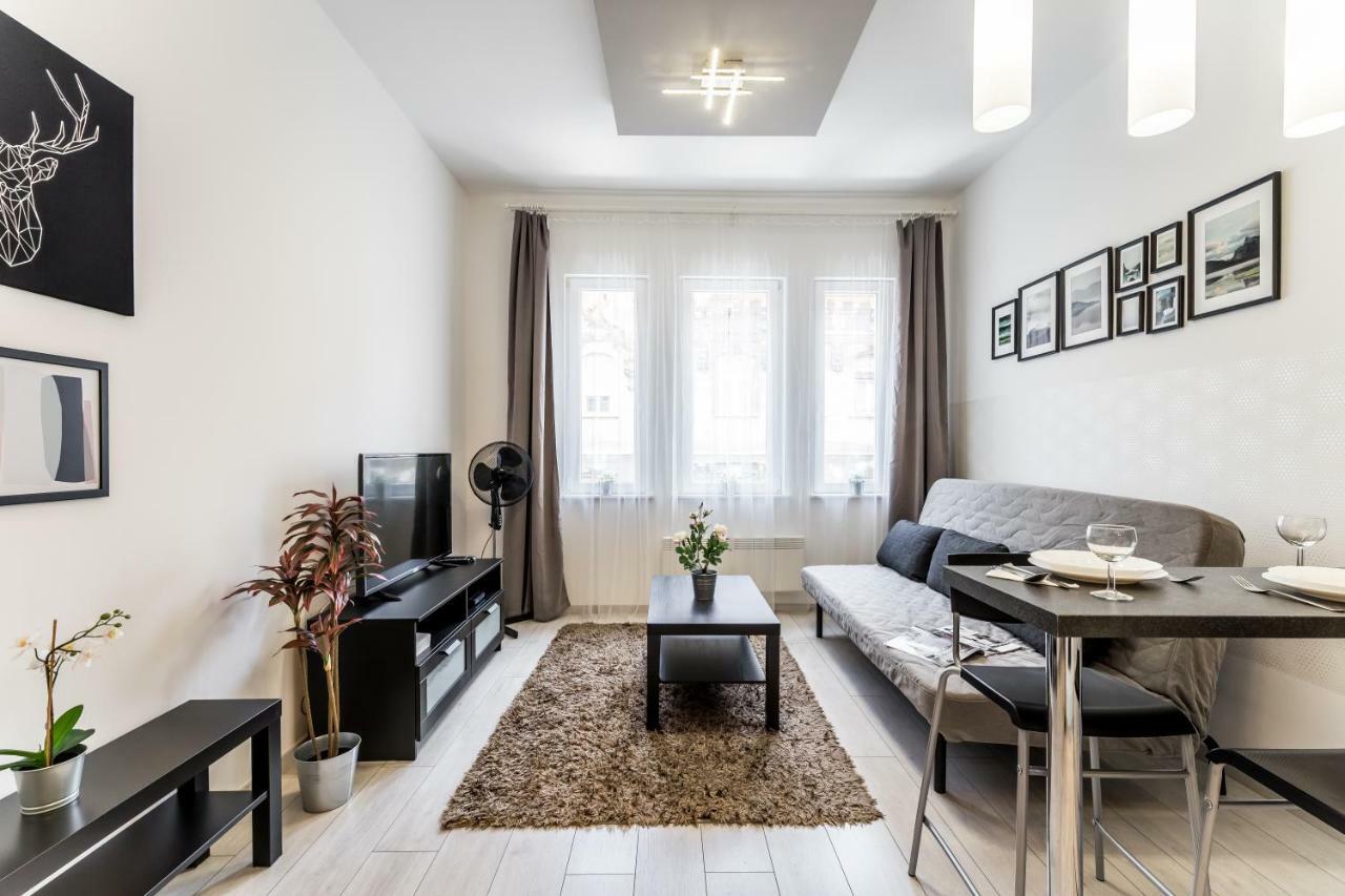 Fleur Creme Apartment บูดาเปสต์ ภายนอก รูปภาพ