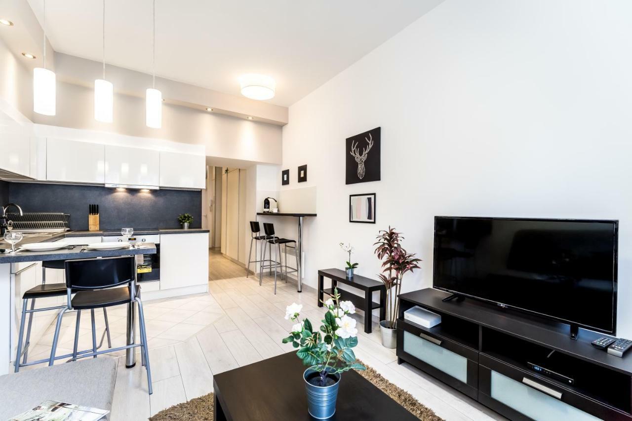 Fleur Creme Apartment บูดาเปสต์ ภายนอก รูปภาพ