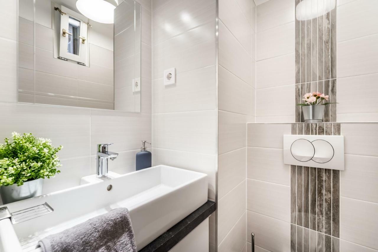 Fleur Creme Apartment บูดาเปสต์ ภายนอก รูปภาพ